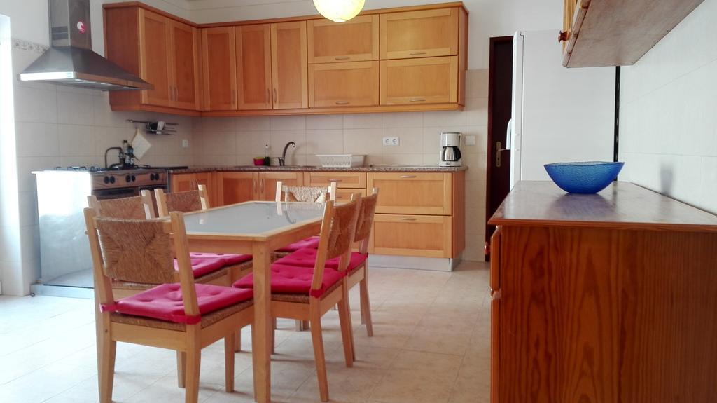 Surf House Helena Hotel Baleal Bagian luar foto